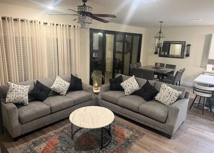 Luxury 5br With Private Heated Pool And Year Round Hot Tub