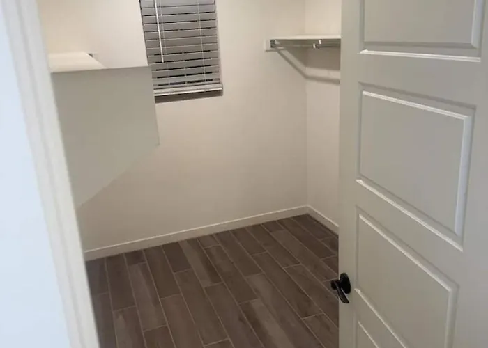 Holiday home Luxury 5br With Private Heated Pool And Year Round Hot Tub
