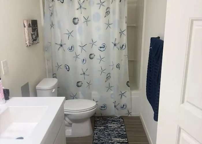 Luxury 5br With Private Heated Pool And Year Round Hot Tub Holiday home