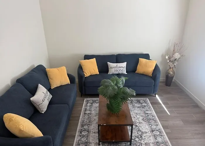 Holiday home Luxury 5br With Private Heated Pool And Year Round Hot Tub