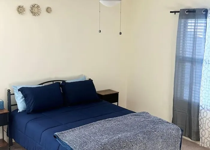 Luxury 5br With Private Heated Pool And Year Round Hot Tub Holiday home